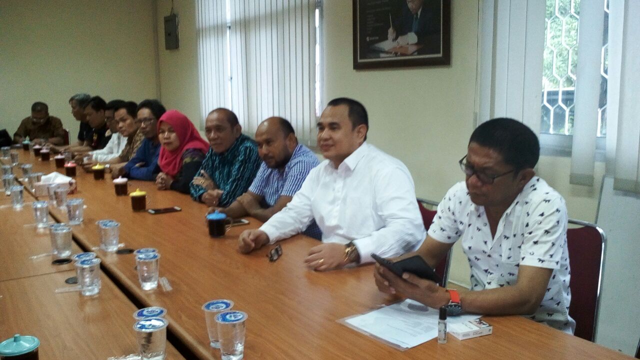 Jalin Kerjasama Tingkatkan Kompetensi Wartawan