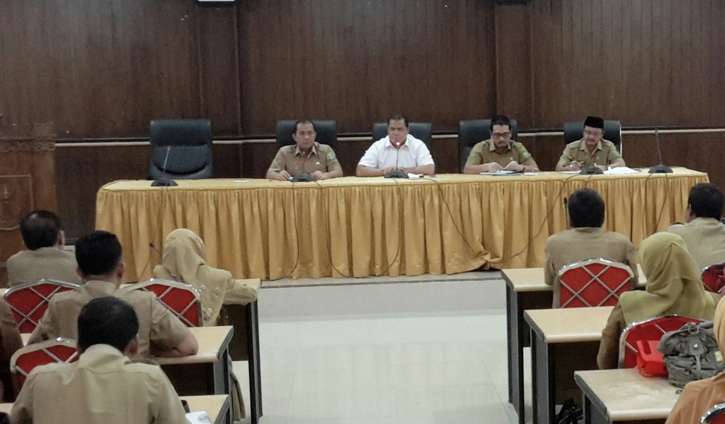 Hasil UN Rendah, Bupati Yopi Kumpulkan Kepala SMP dan MTs se Inhu