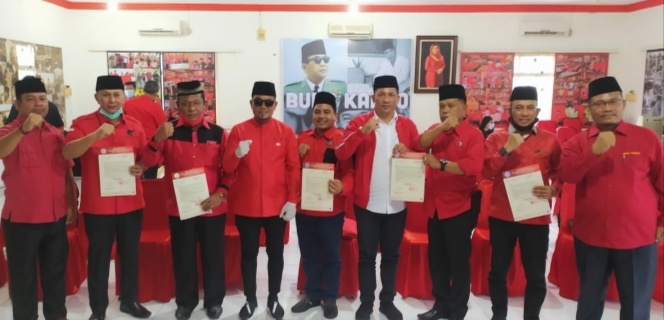 DPP PDI Perjuangan Umumkan 6 Calon Kepala Daerah di Riau, Berikut Calon Pasangan