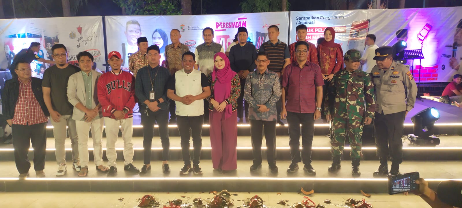 Bupati Zukri Resmikan Taman Kenangan