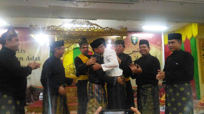 LAM Riau Amanatkan Agar Keduanya Membuhul Tali Persaudaraan Yang Erat, Putih di Luar Putih di Dalam