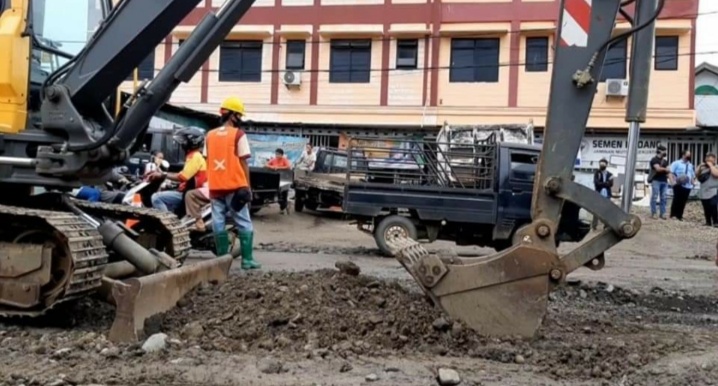 Jalan Rusak Parah di Sukamerindu Mulai Diperbaiki Pemkot Bengkulu