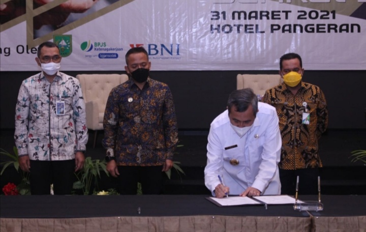 Pemerintah-GAPKI Riau Dukung Wujudkan 1.000 Rumah Bagi Buruh Perkebunan Sawit
