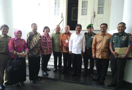 Hadiri RakornasKarlahut, Gubernur Arsyadjuliandi Rahman Tegaskan Riau Harus Bebas Asap  