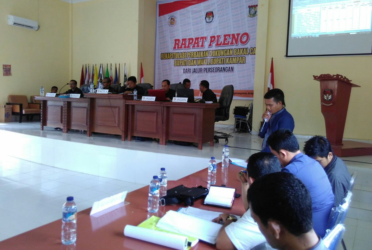 KPU Gelar Hasil Rekapitilasi Perbaikan Dukungan Bakal Calon Bupati dan Wakil Bupati Kampar Tahun 201