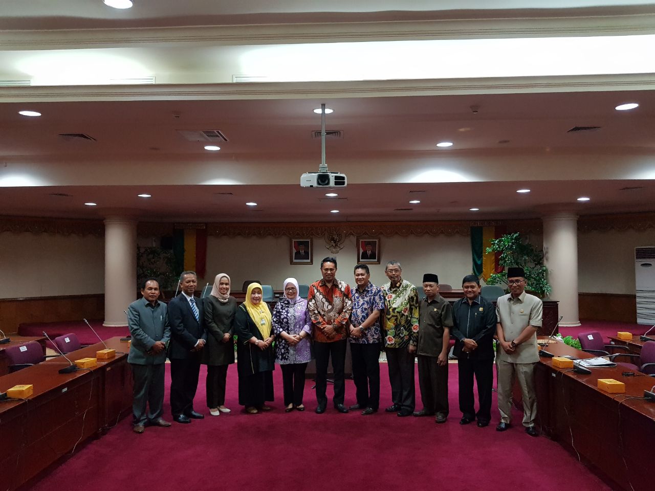 Rektor UIR Bersama Tiga Rektor Lain Teken MoU Tri Dharma dengan Ketua DPRD Riau