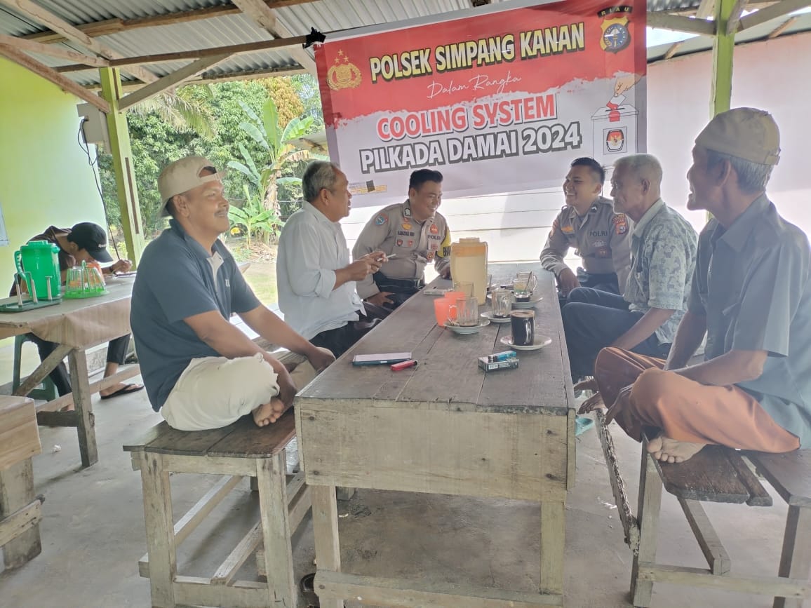Bripka Ahmad Sazali Ajak Masyarakat dan Tokoh Pemuda Simpang Kanan Jaga Kamtibmas