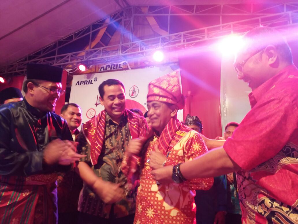 Bupati Hadiri Pembukaan Pekan Seni BudayaÂ  Riau Komplek Tahun 2017. 