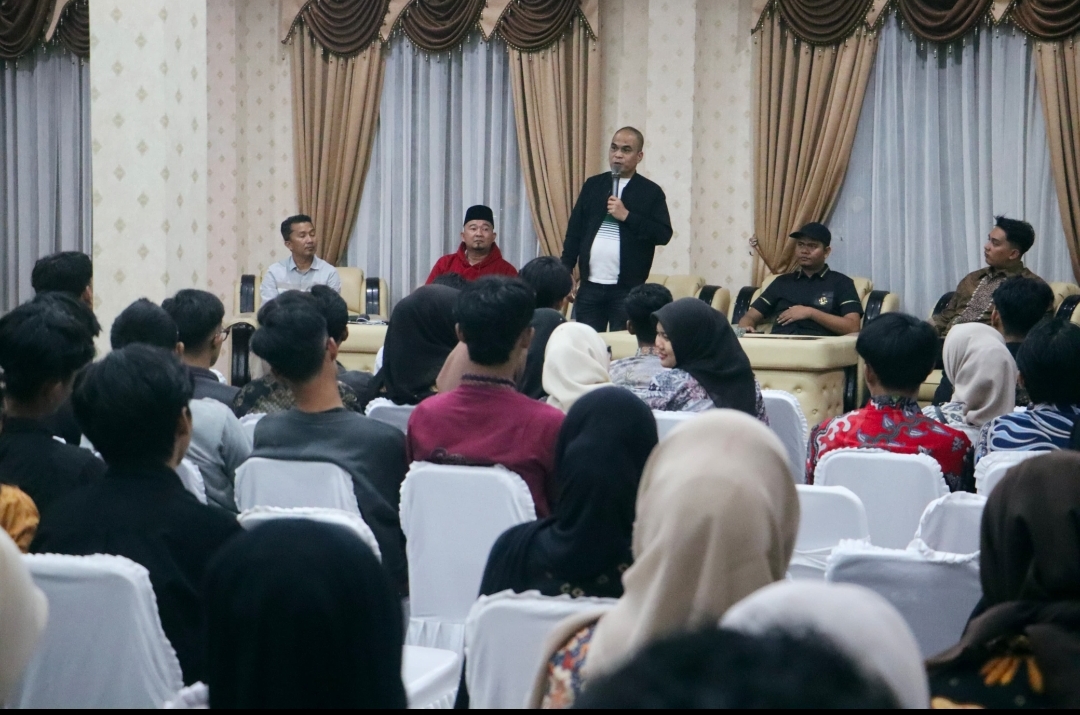 Ketua DPRD Riau Kaderismanto Jamu Peserta Musda BEM se-Riau