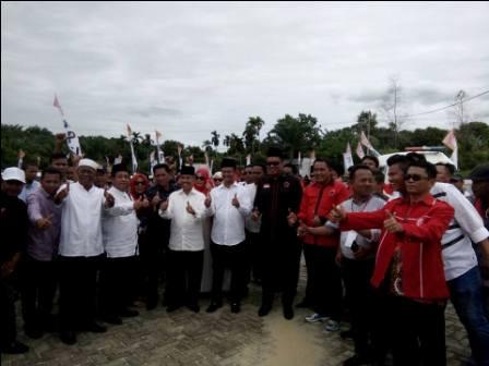 Tumpah Ruah di Lapangan Merdeka, Akankah Mengantarkan Zulher-Dasril Wujudkan Mimpi?
