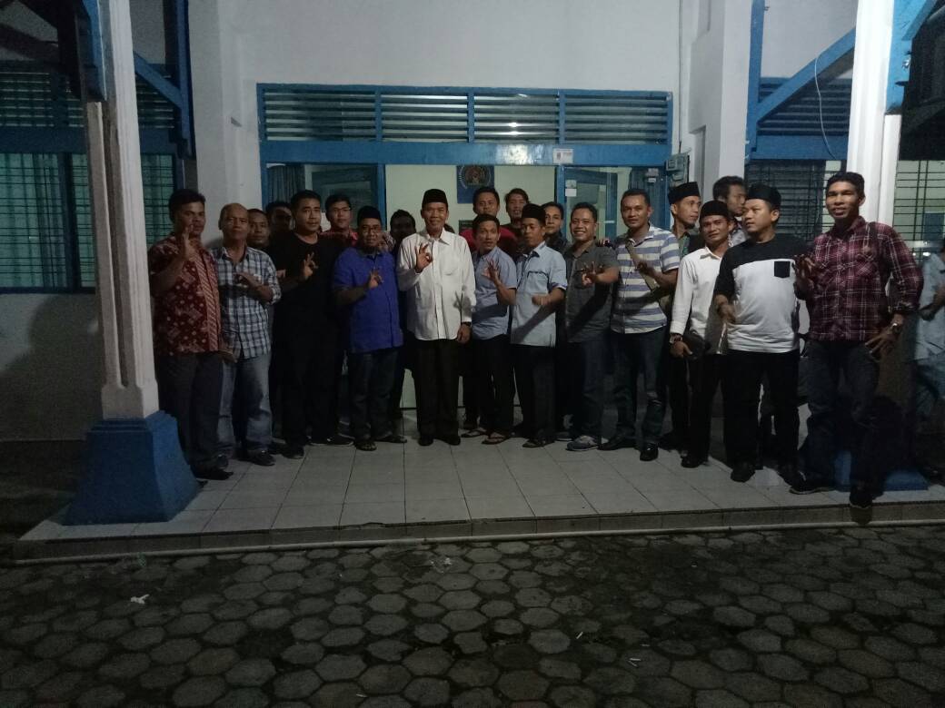 Walikota Firdaus Buka Puasa Bersama PWI Pekanbaru