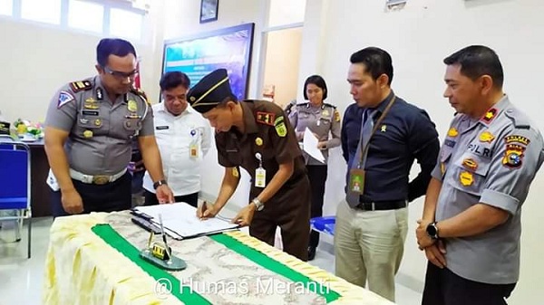 Terapkan e-Tilang, Asisten I Pemkab Meranti Hadiri MoU Polres Dengan Stakeholder