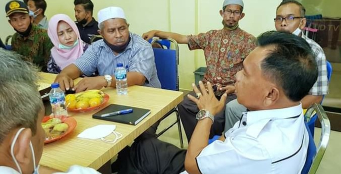 Wabup Meranti Instruksikan  Camat Tidak Boleh Tinggalkan Karhuta Hingga Api Terkendali