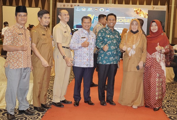Dibuka Gubernur Riau, Wabup Rohil Hadiri Rapat Koordinasi REGSOSEK di Pekanbaru 
