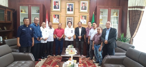Audiensi Panitia Natal Wartawan ke Kemenag, Mahyudin : Misi Kita Sama 