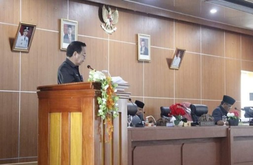 Paripurna BentengGelar Paripurna Agenda Penyampaian Jawaban Bupati Terkait Tiga Raperda