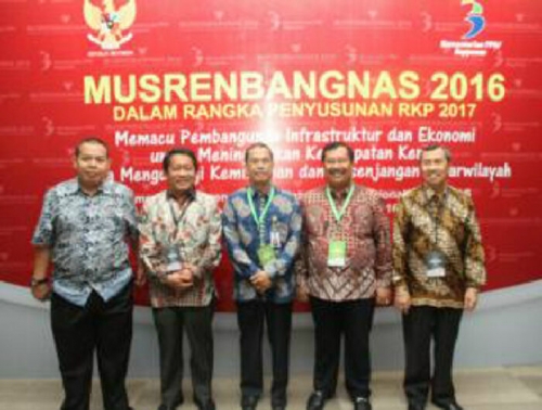 Raih Predikat Anugerah Pangripta Nusantara, Bupati Syamsuar: Pelayanan Masyarakat Prioritas Utama