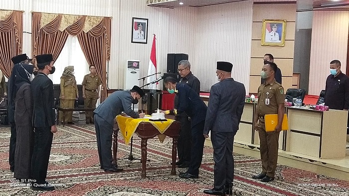 Pj Sekda Rohil Lantik Ratusan Pejabat Fungsional dan Pengawas