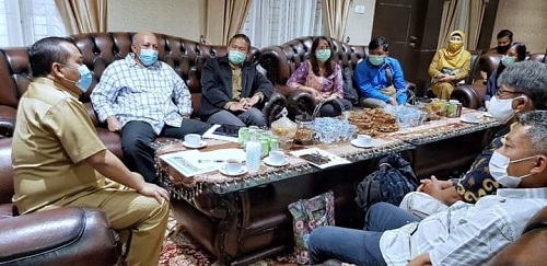 Deputy II BRG RI Janji Bantu Pembangunan Industri Hilir dan Pemasaran Sagu Meranti