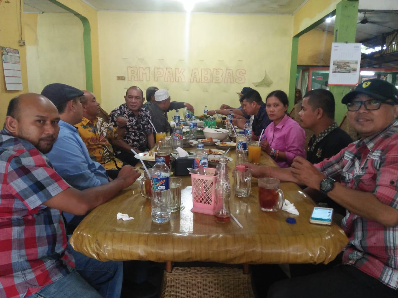 Bupati Harris Ajak Pengurus PWI Nikmati Permainan Wisata Danau Tajwid