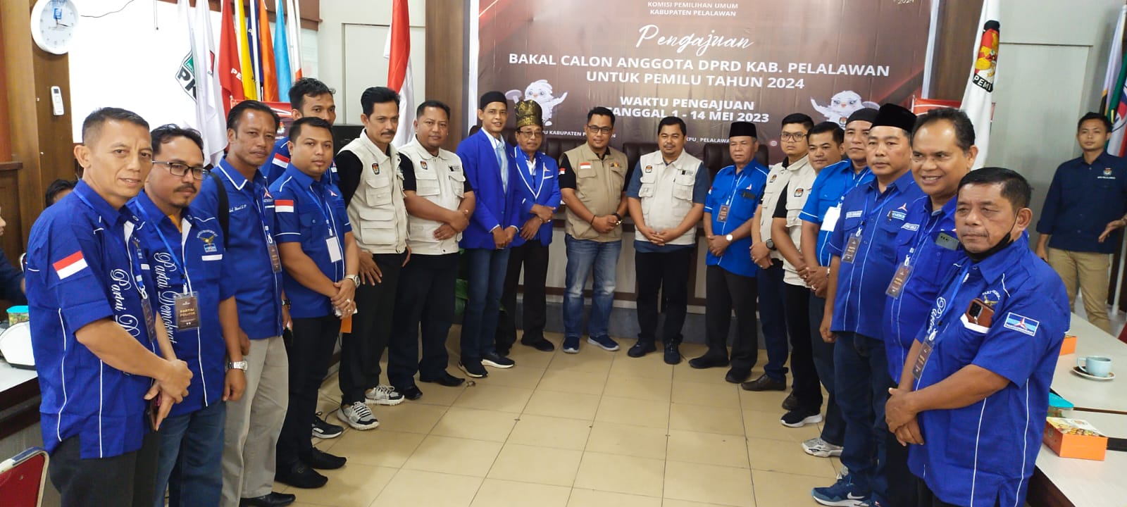 Daftarkan Calegnya ke KPU, Partai Demokrat Pelalawan Target 5 Kursi