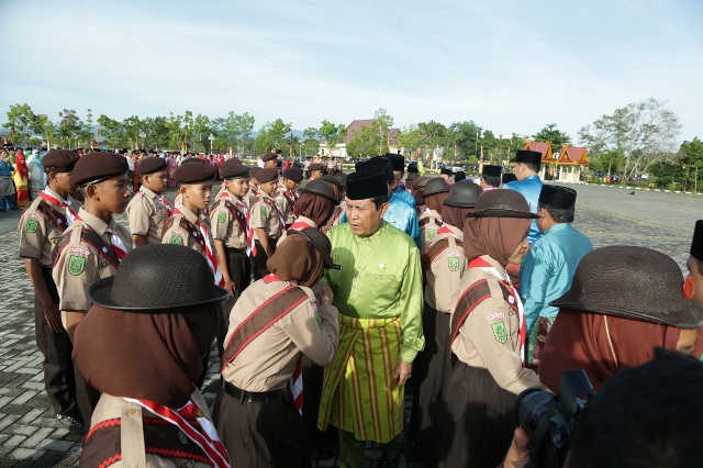 Wabup Rohul Lepas 32 Anggota Pramuka Berangkat ke Jamnas X ke Cibubur