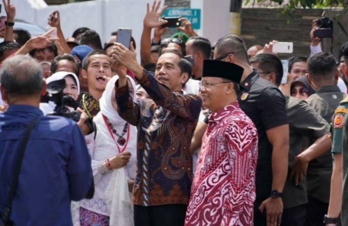 Rohidin Mersyah Gubernur Bengkulu Yang Berhasil Promosikan Promosikan Daeranya