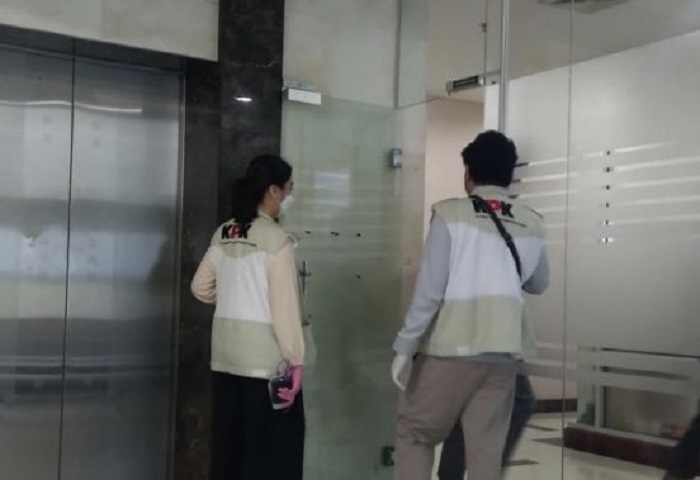 KPK Geledah Kantor Dinas PUPR Riau