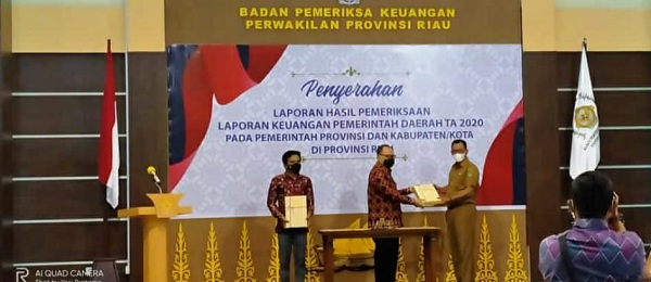Dibawah Kepemimpinan Bupati Suyatno, Rohil Untuk Ketiga Kalinya Terima WTP dari BPK