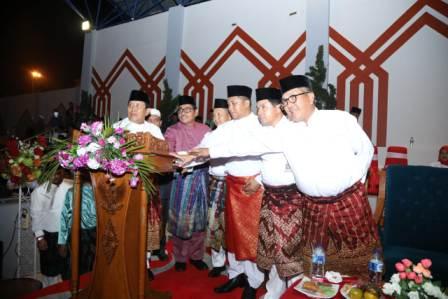 Dilakukan Bupati Sukiman, Pembukaan MTQ ke-XVIII Rokan Hulu 2018 Meriah Dengan Kembang Api