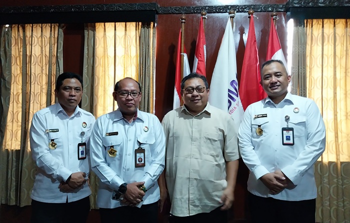 Deputi Penasihat Presiden Kunjungi Kantor Pusat SMSI, Media Berperan Penting Dalam Pembangunan