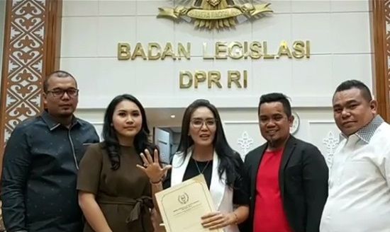 DPRD Riau Sampaikan Aspirasi Buruh Omnibus Law ke Baleg DPR RI