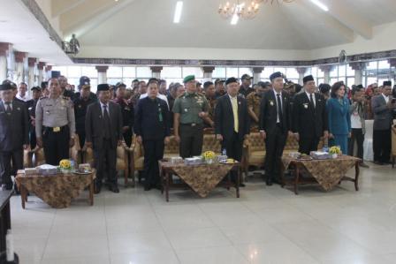 Bupati Dairi Eddy KA Breutu : Kami Mengharap Senior Memberi Masukan Percepatan Pembangunan