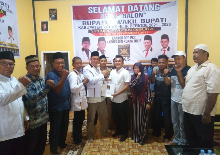 Maliki Kembalikan Formulir Ketiga Parpol