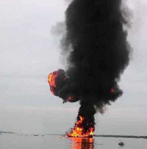 Kapal yang Terbakar di Tembilahan Berisi 6 Ton Minyak, 3 ABK Turut Jadi Korban