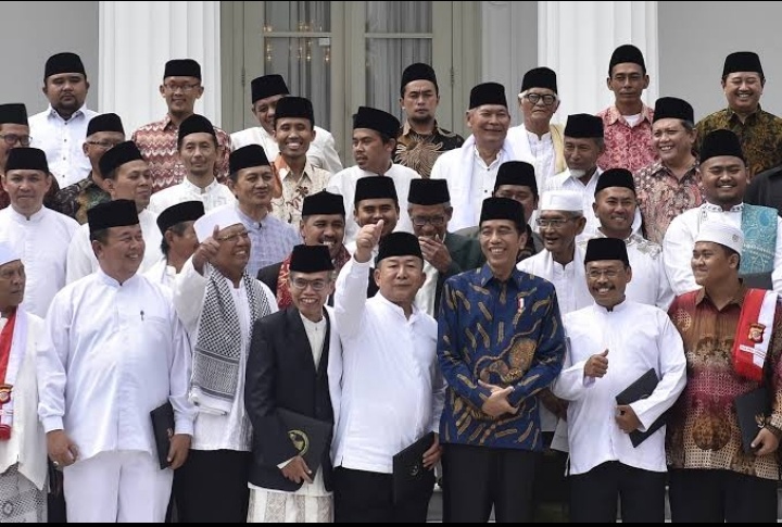 Jokowi Tidak Hanya Bangun Infrastruktur, Tapi Persaudaraan Dari Aceh-Papua