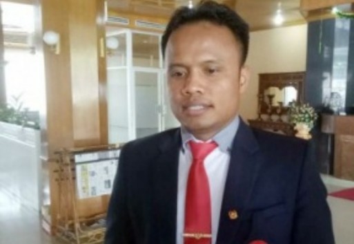 Iskandar Hoesin Harus Didiskualfikasi Dari Pencalonan Ketua KONI Riau