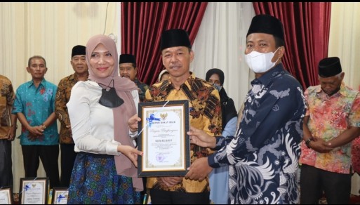 Para Pendiri Rokan Hilir Terharu Saat Dikumpulkan Bupati Afrizal