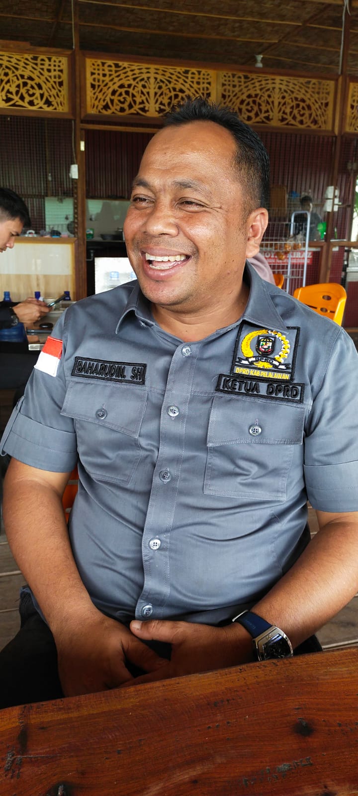 Ketua DPRD Pelalawan Baharudin Minta DLH Serius Tangani Bocornya Pipa Limbah PT SLS