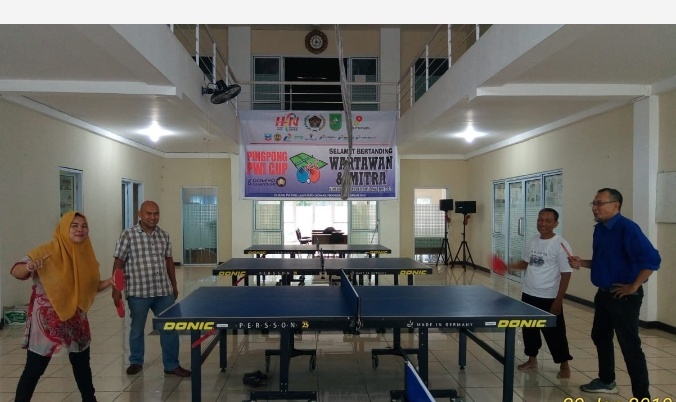 Turnamen Pingpong PWI,  Dispora Ramaikan Satu Pertandingan Eksebisi