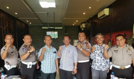 Angkutan Online Sebaiknya Diatur Melalui Perda Rektor UIR: Tak Perlu Merevisi UU Lalu Lintas
