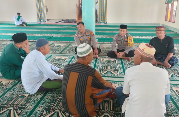 Polsek Simpang Kanan Serukan Jaga Kamtibmas Lewat Jumat Curhat 