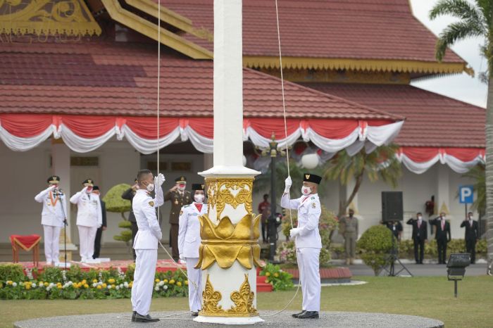 Berjalan Lancar, Upacara Bendera HUT RI di Riau Dilaksanakan Dengan Protokol Kesehatan