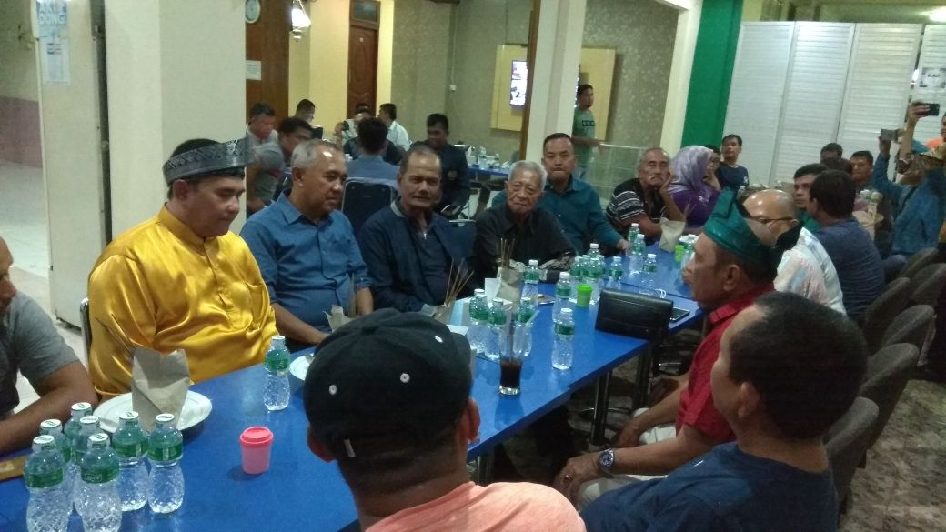 Gubernur Andi Rachman Kunjungi Penginapan Rombongan HPN PWI Riau