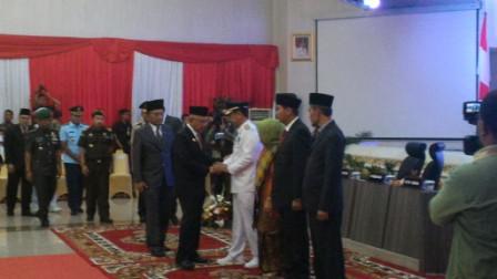 Habis Masa Jabatan Walikota, Edwar Sanger Dilantik Sebagai Pj Wako Pekanbaru