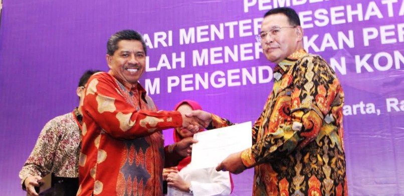 Terima Anugerah Paramesti, Pemkab Siak Akan Kawal Kawasan Tanpa Rokok