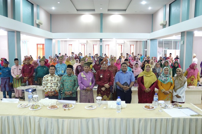 Bupati Adil Minta Tenaga Pendidik dan Peserta Didik Cepat Beradaptasi Dengan  Teknologi