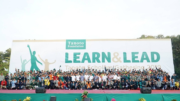  Direktur RAPP Bakar Semangat Ratusan Penerima Beasiswa Tanoto