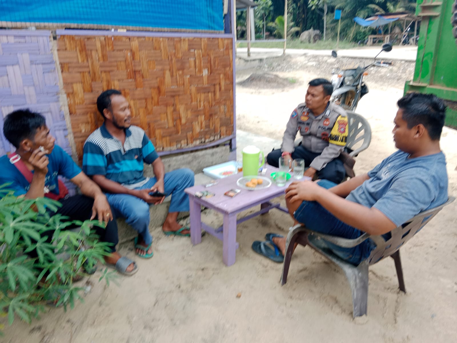 Polsek Simpang Kanan Berikan Himbauan Jaga Kamtibmas