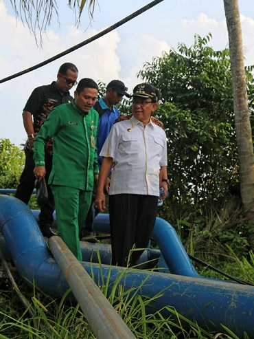Bupati Inhil Tinjau Lokasi Pengolahan Air PDAM TI